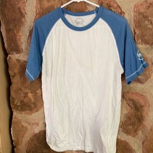 Buckle plain t-shirt